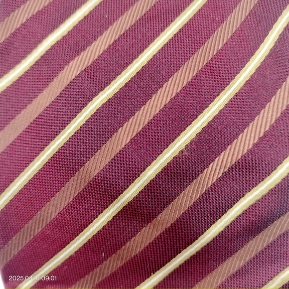 Charles Wain Men's Silk Striped Red and Gold Tie Woven Classic Style TAG Formal - Picture 6 of 10